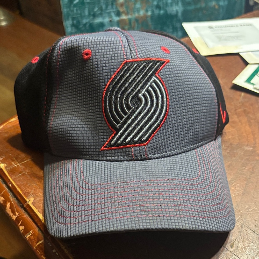 Vintage Zephyr Gray and Black Hat with Red Accents